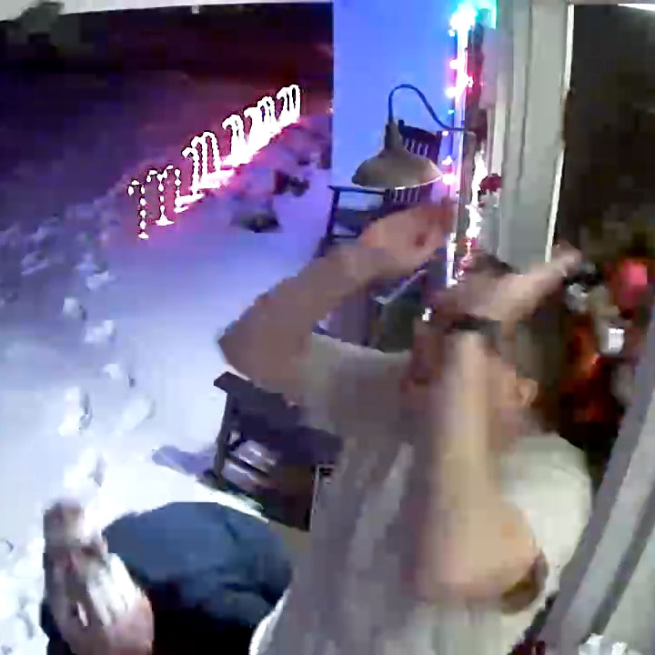 2020-12-18-fly-away photo