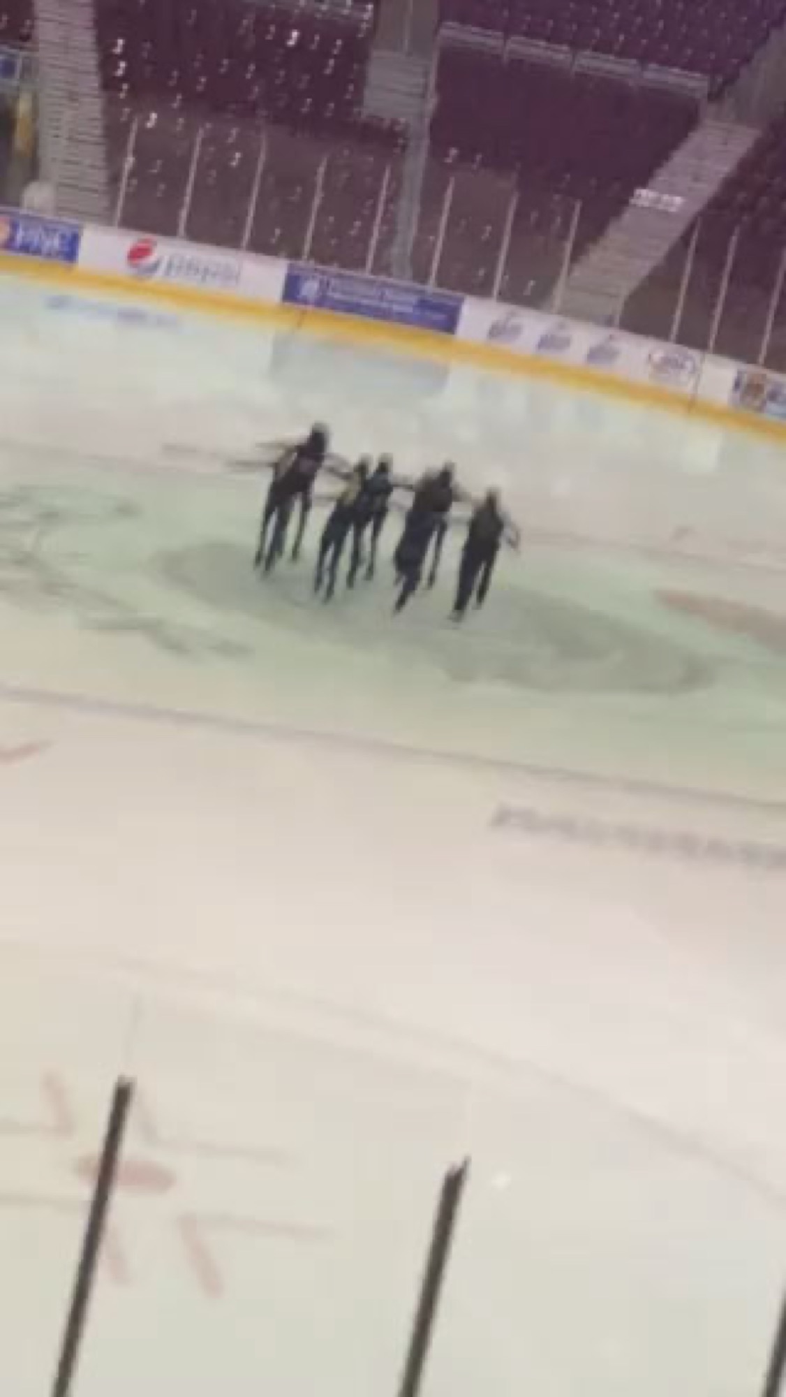 2018-02-19-meg-skating01 photo