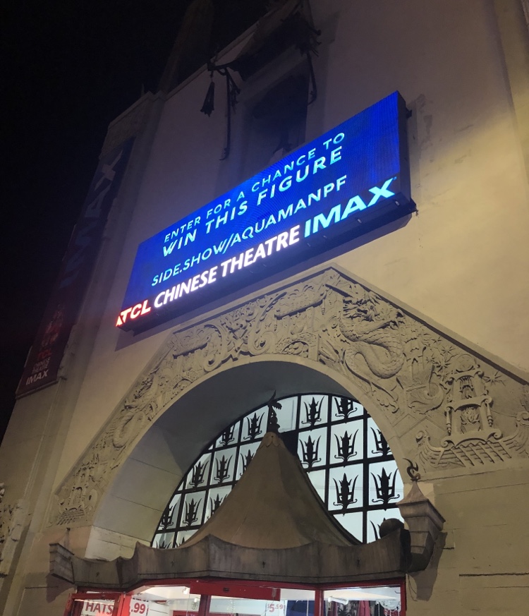 aquaman-premiere-sideshow-6 photo